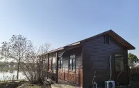 Huizhou International Peony Garden B&B