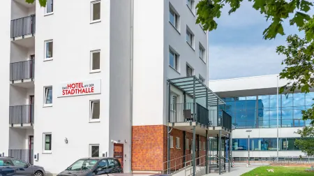 Hotel an der Stadthalle Rostock Отели в г. Думмерсторф