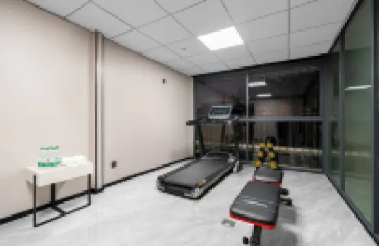 悅楹飯店（武漢黃鶴樓彭劉楊地鐵站店）