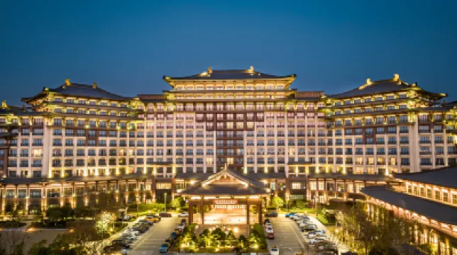 長沙銅官窯麗景酒店 鄰近湖南和平解放祕密電台工作站舊址的酒店