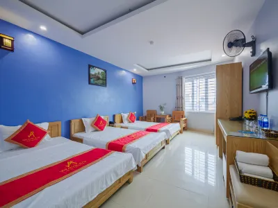 NEW AN PHU HOTEL Hotellit kohteessa Đông Anh