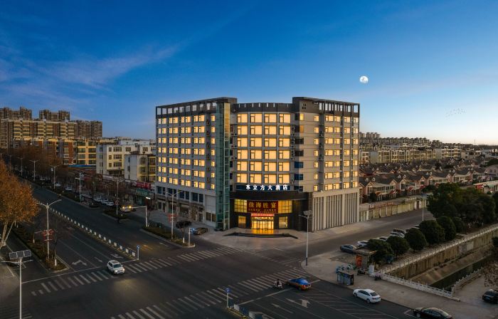 Luoshan Water  cube Hotel