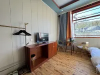 Genie Xiangyang Mountain House