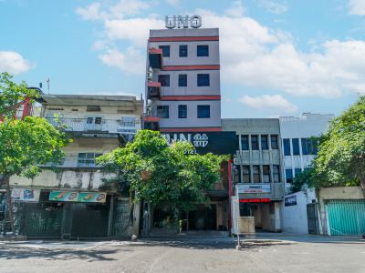 Hotel O Genteng Near Genteng Market Formerly Uno Hotel