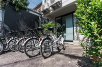 POR Arak-No Parking Các khách sạn ở 
