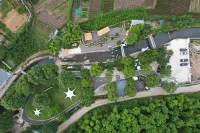 Streamscape · Aqua Haven Poolside Retreat Hotels near Huixin · Adventurer Paradise