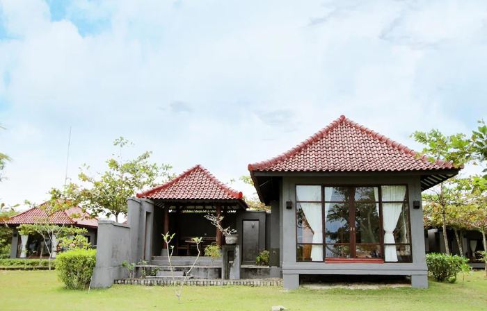 Beach Rock Resort Belitung