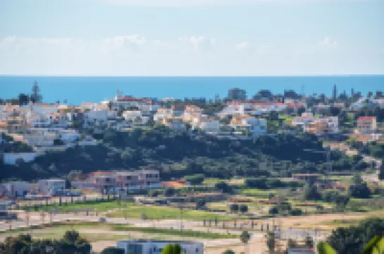 BnB Homes Eco Apartment with Terrace, 2 Swimming pools & Tennis court