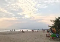 Longs Beach House - Wonderland Ho Tram فنادق في دآت دؤ ضلع