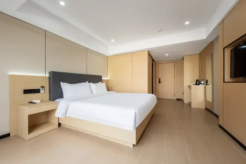 Yunduo Hotel (Yancheng West Ring Road Century Avenue)