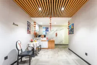 樸願•SunnyBreezeVilage｜設計師民宿（珠江路美食街萬達廣場店）