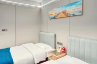 Ruichen Homestay (North Square of Kunming Railway Station)
