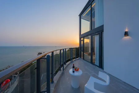 Starfish Hui LOFT Apartment Отели рядом с достопримечательностью «Nan'ao Island Song Well»