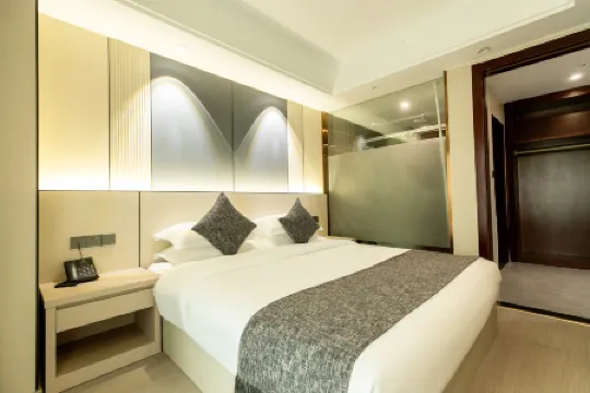 Licheng Ruixuan Hotel