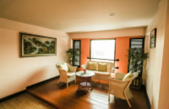 พีเจอาร์ ชาโตว์ โรงแรมใกล้มัสยิดย่ามีอะห์