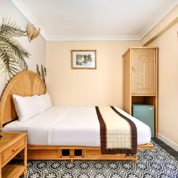 SPRING HOUSE HOTEL Отели рядом с достопримечательностью «Район 1»