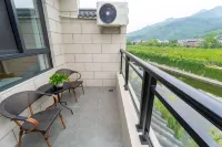 Qingmukawa Shangpin Hotel (Qingmukawa Ancient Town) - Mountain view