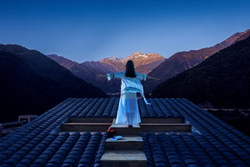 Moyun Yunxia Bieyuan Hot Spring Homestay (Moxi Ancient Town Branch) Hotels in Luding