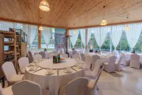 Xiling · Miner Panda's Home Guesthouse (Dayi Xieyuan Ancient Town Branch) Hotels in Dayi