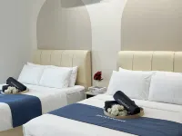 Akademik Suite, Moccasin Suite by Antlerzone - balcony
