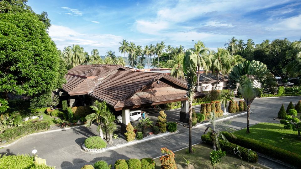 Waterfront Insular Hotel Davao