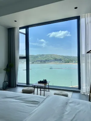 Chaoyin Island Hostel