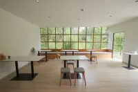 Dunhuang Jiuju Inn