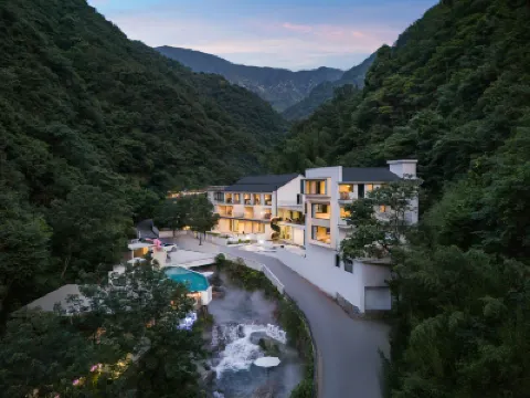 安吉衹此仙境·私湯溫泉設計師藝術villa 山宿（浙北大峽谷店） 鄰近浙北大峽谷的酒店