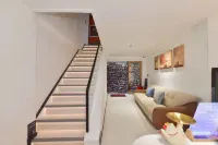 Yuqing Quanjing Boutique Stay (Xijiang Qianhu Miao Village Miaozu Museum) Hotel a Leishan