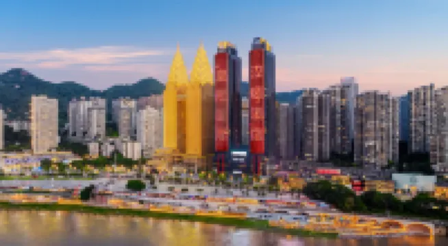 HanTing Hotel (Chongqing Nanbin Road Crown International River View) Hotels near نان أحد