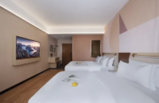 西雙版納景洪美橙•江畔觀瀾｜XiShuangBanna酒店（潑水廣場店） 鄰近江邊夜市的酒店