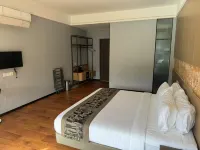 Flower Field Resort - Barer