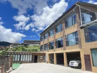 I have a homestay in Zhaquana (Dari Viewpoint Store) - Parkplatz