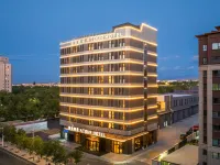 Atour Hotel, the starting point of Dushanzi Duku Highway, Karamay Hotels in Karamay
