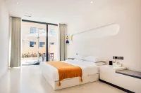 昭蘇錦驪駅居民宿(天馬国際旅遊文化広場聖佑廟)