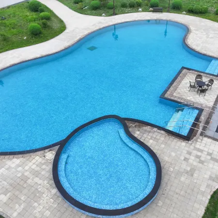 Datong Huangjing Century Hot Spring Hotel