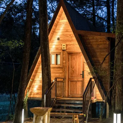 Songyin Forest Homestay (Nanchuan Jinfo Mountain) Hotels near Laolongdong Sceneic Area