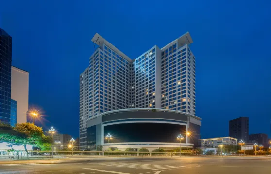 麗呈睿軒酒店（樂山張公橋美食街店）