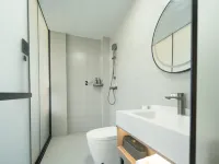 Mingyou Qingyue Hotel (Xinye Branch) Hotels in Xinye