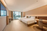 HanTing Hotel (Nanning Zoo Xiangsi Lake East Road)