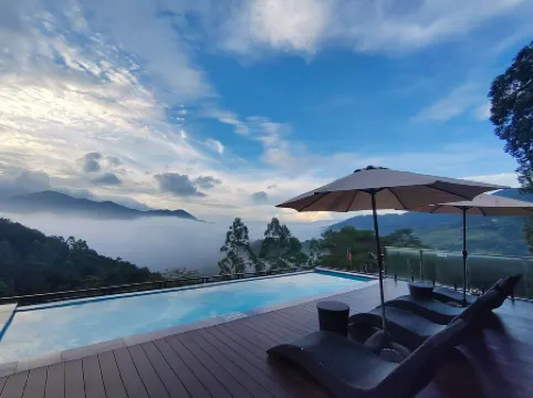 Yuelan·Muyi Shanju Holiday House