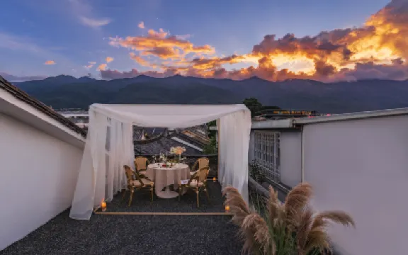 慢居時間民宿（大理古城） 五華楼周辺のホテル