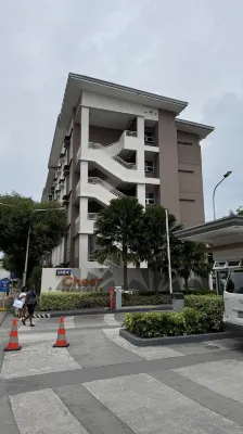 Hope Santuary by Casa De Paraiso Staycation Hoteles cerca de Bisita