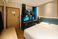Yaxin E-Sports Hotel (Ningbo Yuyao Municipal Government)