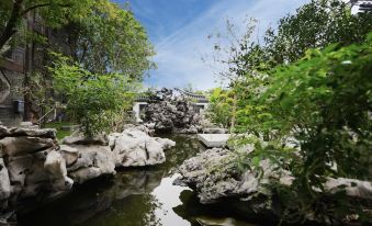 Millennium City Park West Garden No. 3 Homestay (Wansui Mountain Wuxia City)