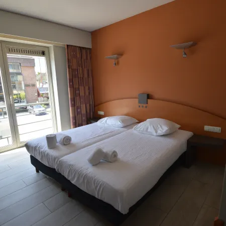 Sleep & Go Brussels Expo Hotel Отели рядом с достопримечательностью «Станция метро Houba-Brugmann»