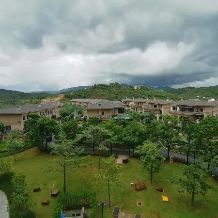 Boyue Apartment (Qingyuan Fogang Evergrande Yiquan Four Seasons)