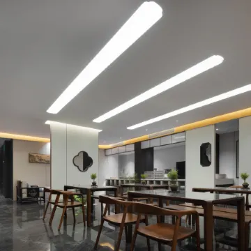 Yunduan Holiday Hotel (Chongqing Guanyinqiao Pedestrian Street) Отели рядом с достопримечательностью «Чунцинский детский парк»