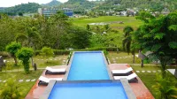 Golo Pada Villa Labuan Bajo by ABM - สระว่ายน้ำแบบอินฟินิตี้
