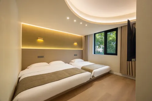 Floral Hotel·Muye (Nanxun Ancient Town Branch) - Pool